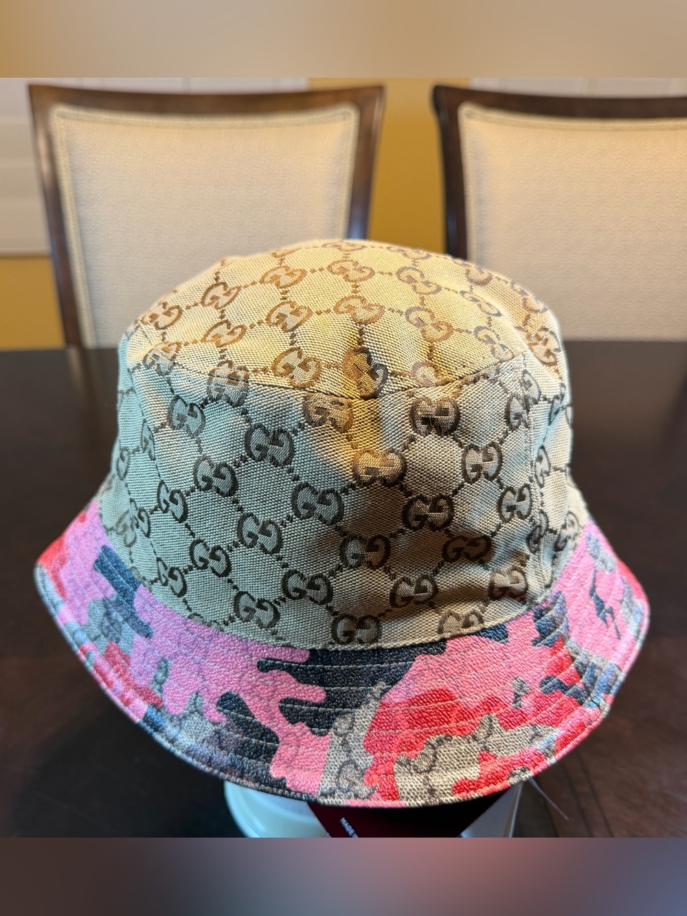 New Authentic Gucci GG Supreme Logo Pink Camo Bucket Hat Tan Size XL - Picture 7 of 16